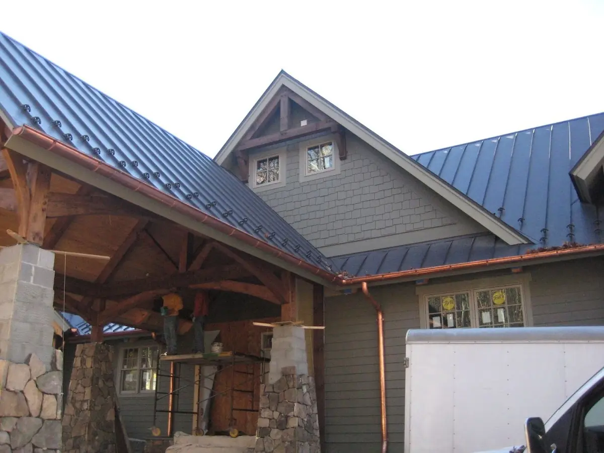 Craftsman Roofing team delivering quality roofing work in Dixie